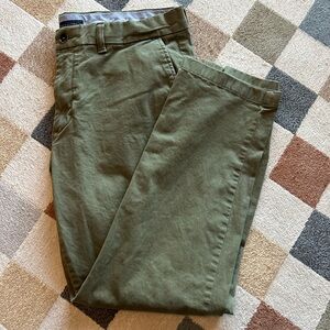 Tommy Hilfiger Men's Olive Green Chinos